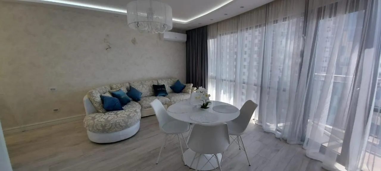 Elite Apartment In Orbi Sea Tower Batumi 0*,